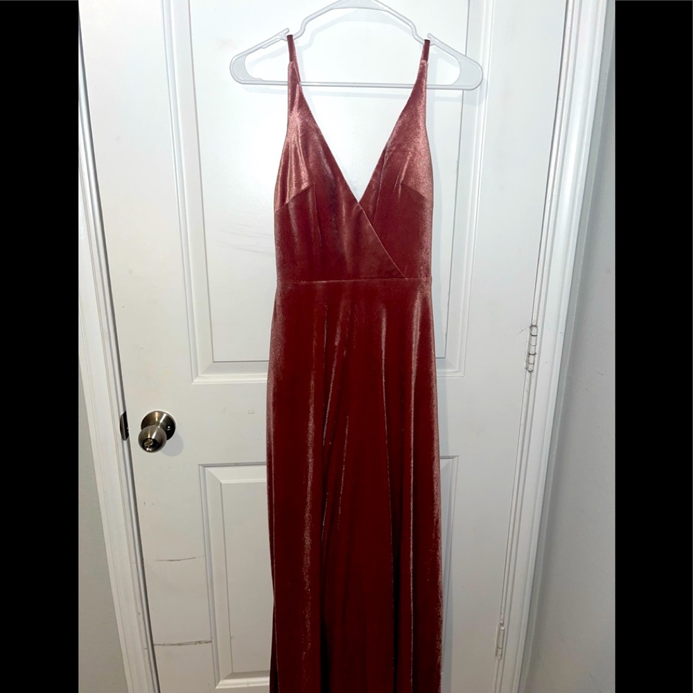 Dusty rose, formal, full length, velvet, with pockets!!